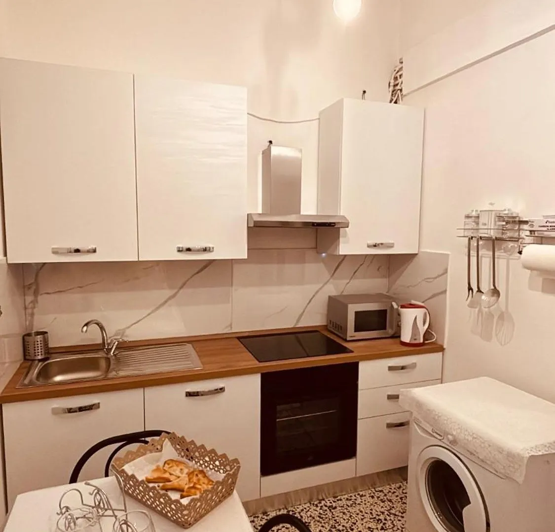 Apartment Appartamento Retro-Chic In La Spezia
